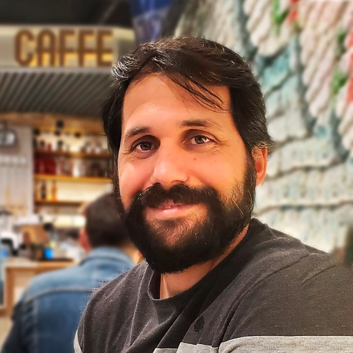 Adrian Alvarez's avatar